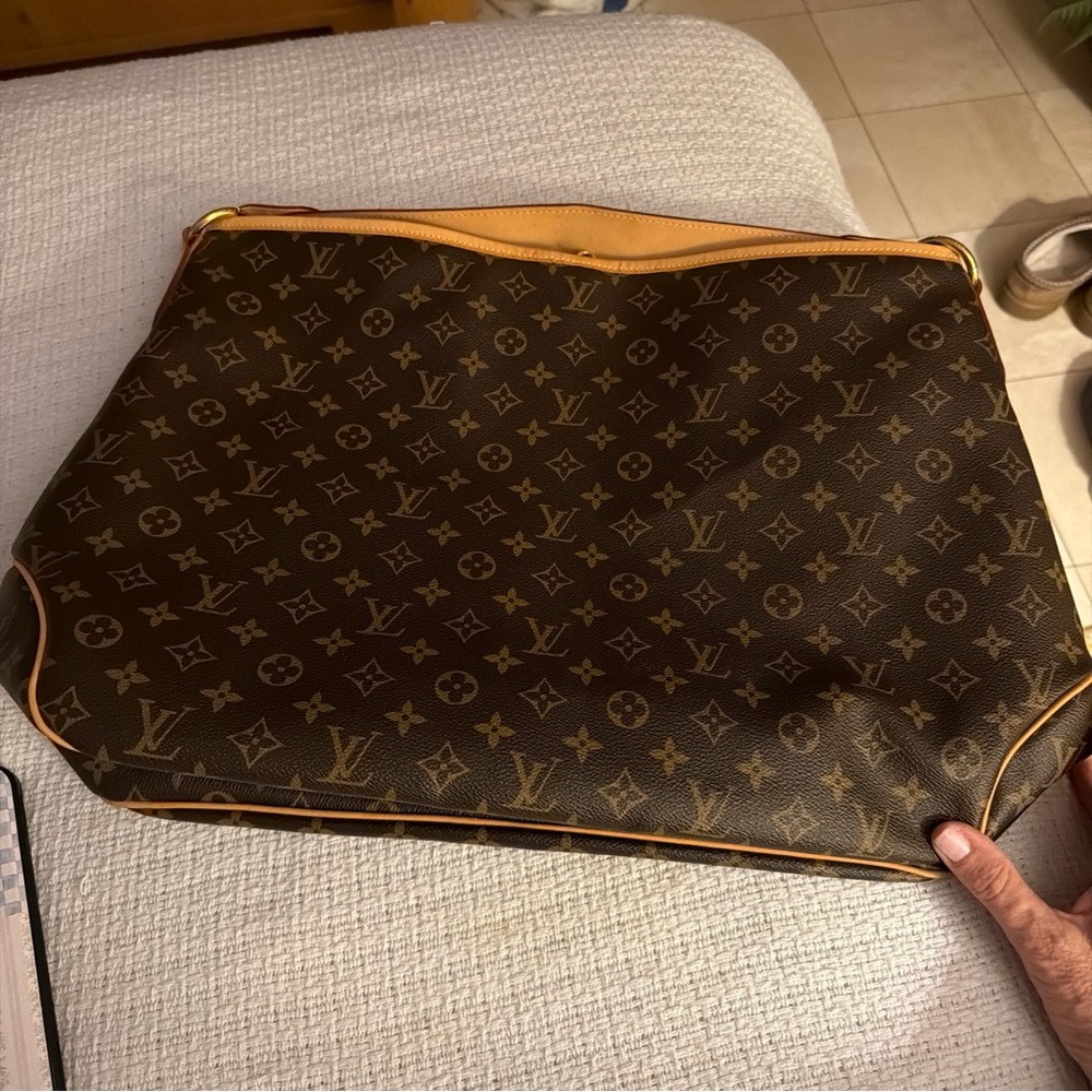 Louis Vuitton Tan and Brown delightful Monogram Shoulder Bag - Picture 3 of 12